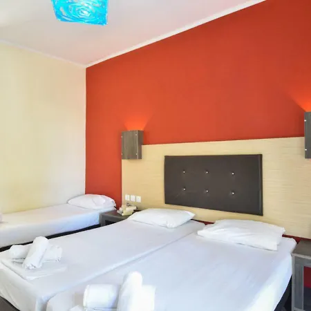 Splash Pool Bar Aparthotel Laganas