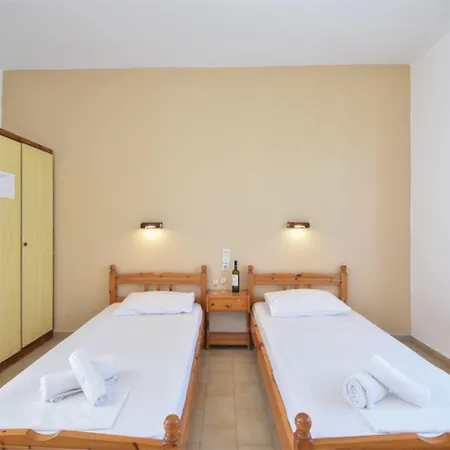 Splash Pool Bar Apart-hotel Laganas